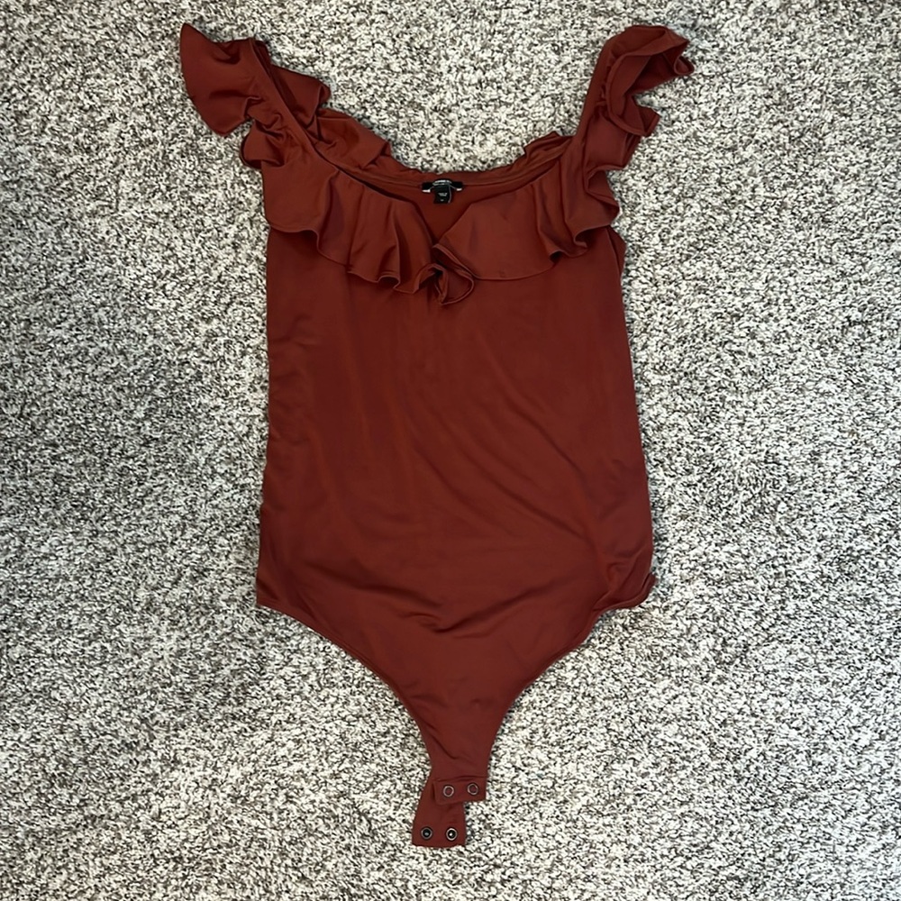 Express Medium Body Suit, burnt orange, EUC
